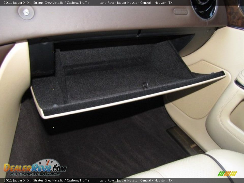 2011 Jaguar XJ XJ Stratus Grey Metallic / Cashew/Truffle Photo #26