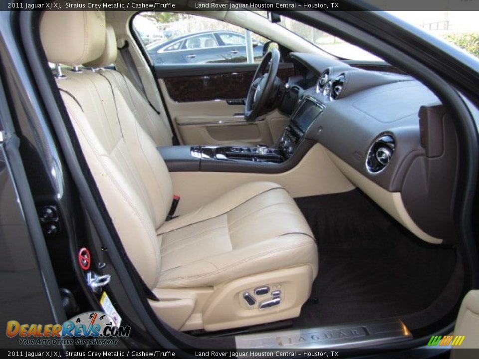 2011 Jaguar XJ XJ Stratus Grey Metallic / Cashew/Truffle Photo #27