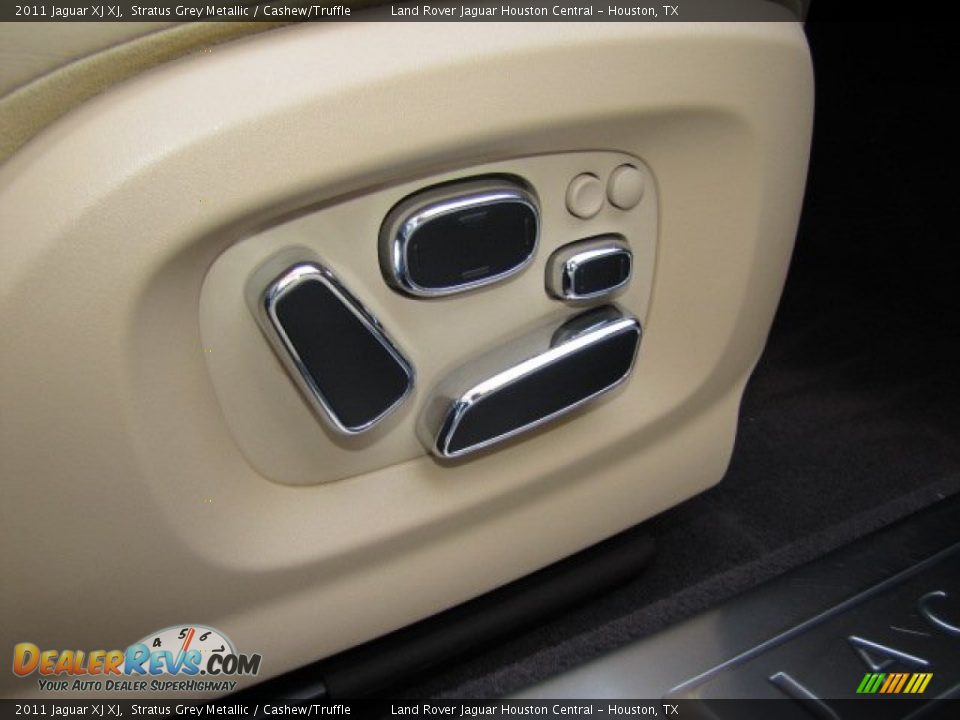 2011 Jaguar XJ XJ Stratus Grey Metallic / Cashew/Truffle Photo #28