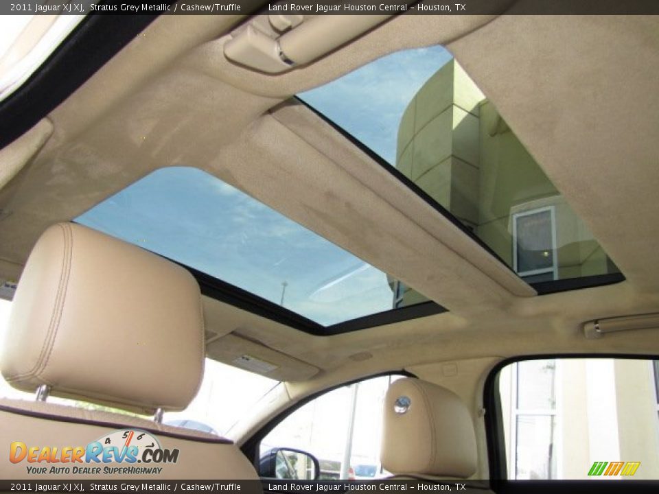 2011 Jaguar XJ XJ Stratus Grey Metallic / Cashew/Truffle Photo #35