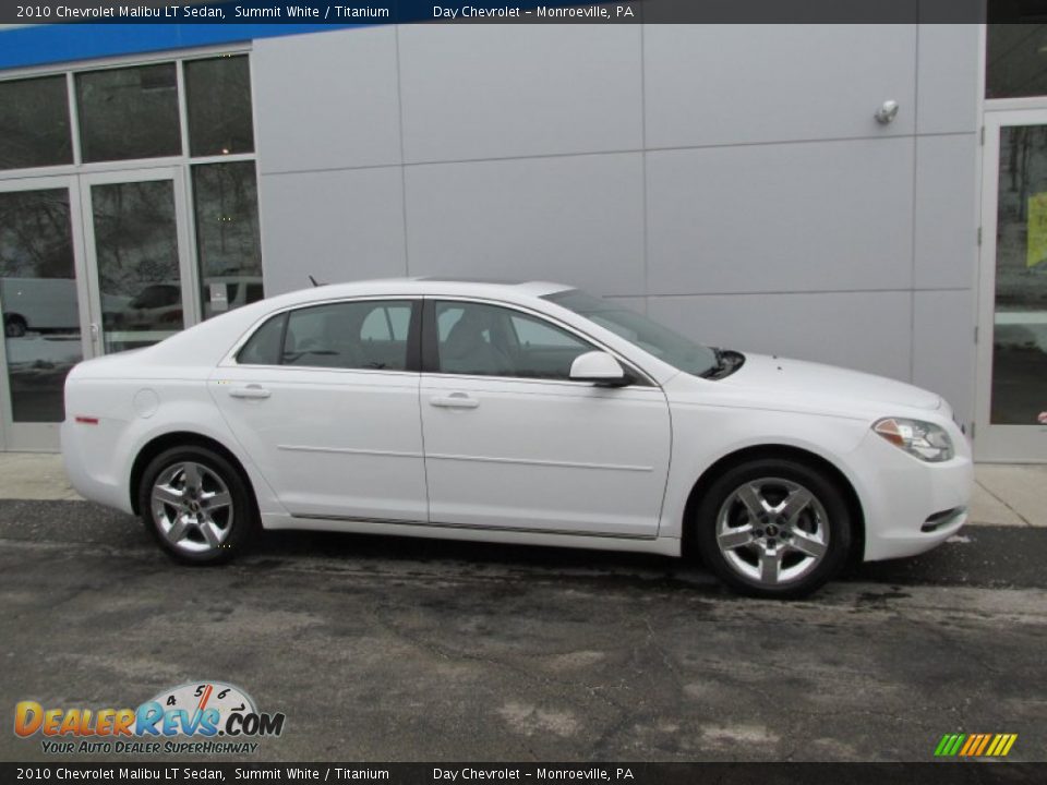 2010 Chevrolet Malibu LT Sedan Summit White / Titanium Photo #2