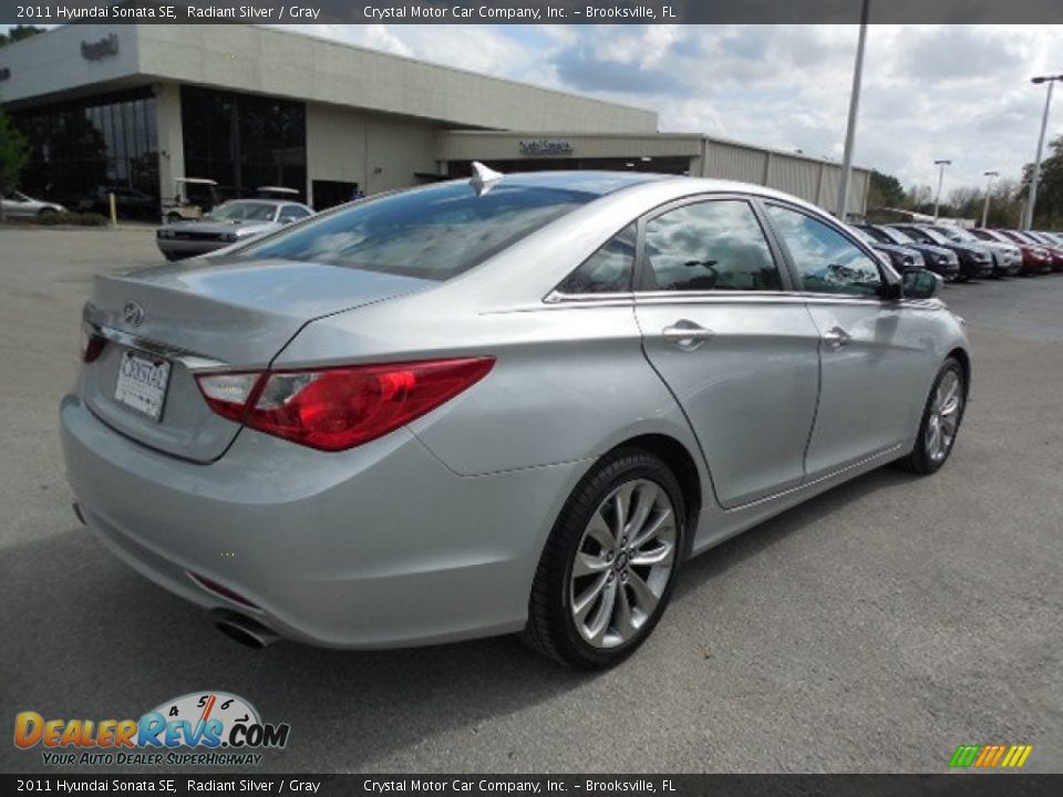 2011 Hyundai Sonata SE Radiant Silver / Gray Photo #8