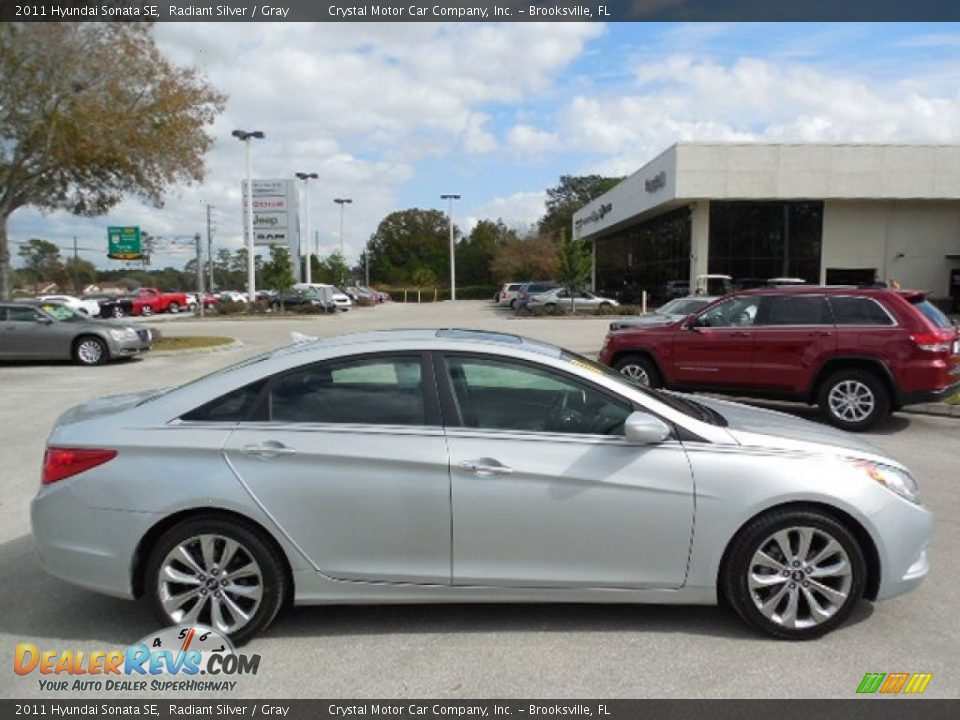 2011 Hyundai Sonata SE Radiant Silver / Gray Photo #9
