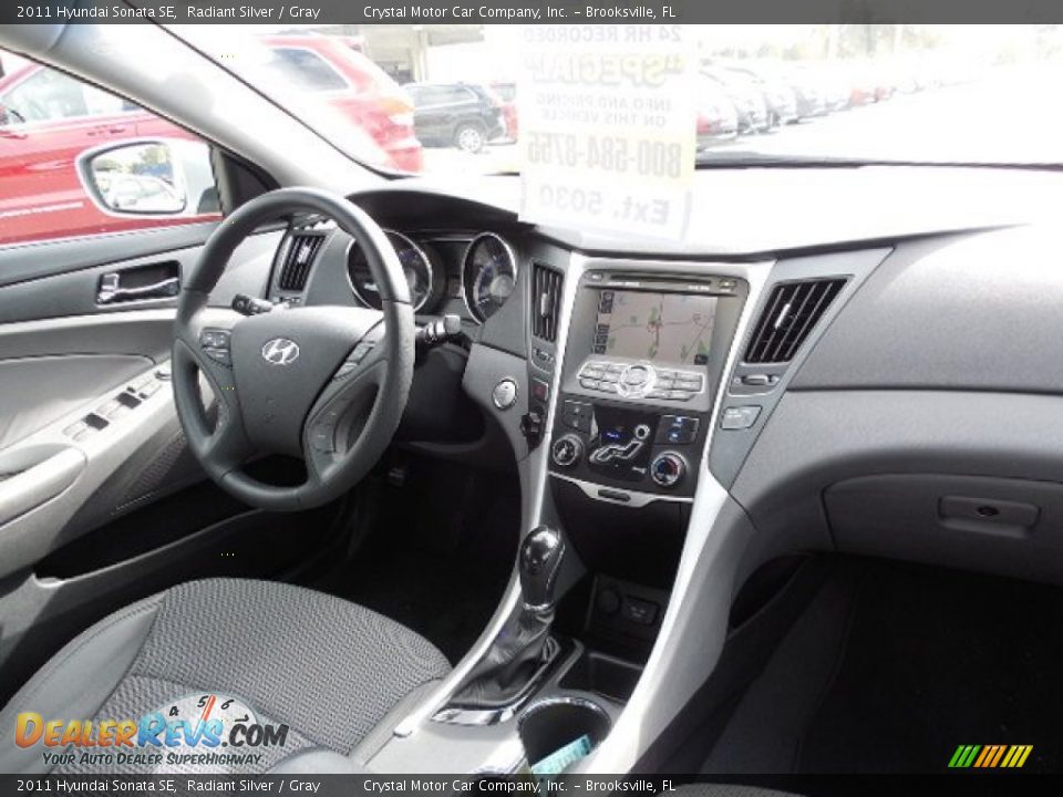 2011 Hyundai Sonata SE Radiant Silver / Gray Photo #11