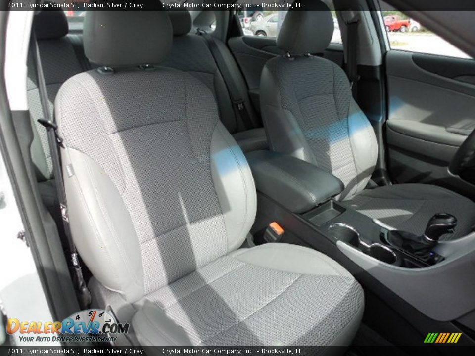 2011 Hyundai Sonata SE Radiant Silver / Gray Photo #12