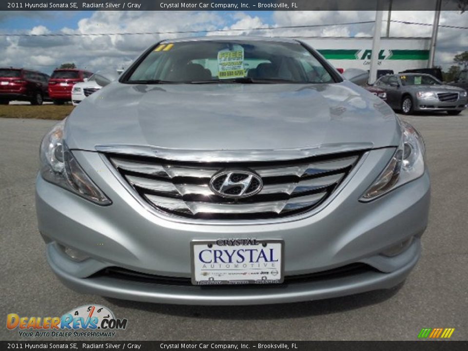 2011 Hyundai Sonata SE Radiant Silver / Gray Photo #13
