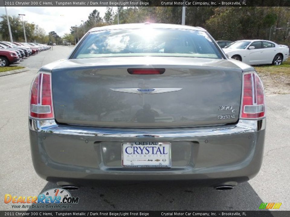 2011 Chrysler 300 C Hemi Tungsten Metallic / Dark Frost Beige/Light Frost Beige Photo #7