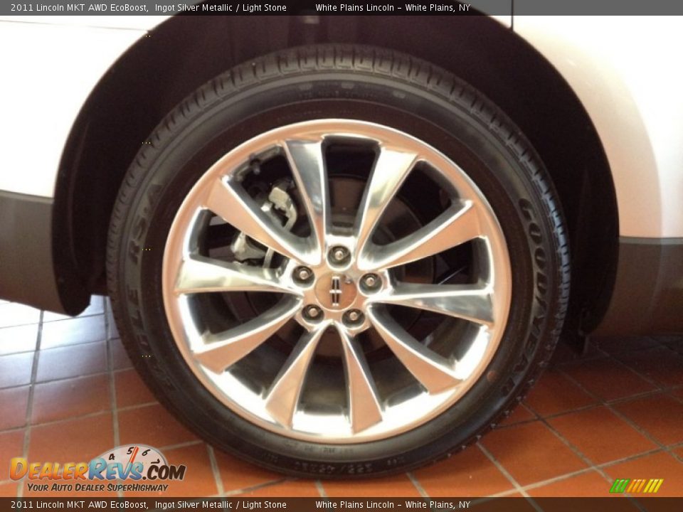 2011 Lincoln MKT AWD EcoBoost Ingot Silver Metallic / Light Stone Photo #4