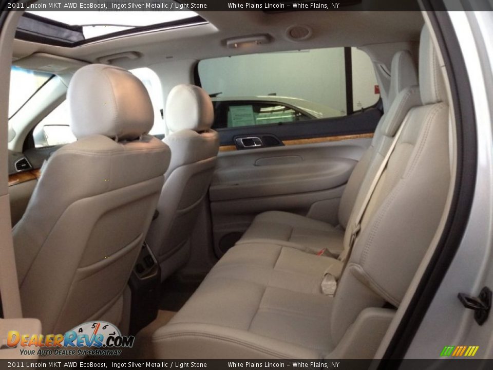 2011 Lincoln MKT AWD EcoBoost Ingot Silver Metallic / Light Stone Photo #6