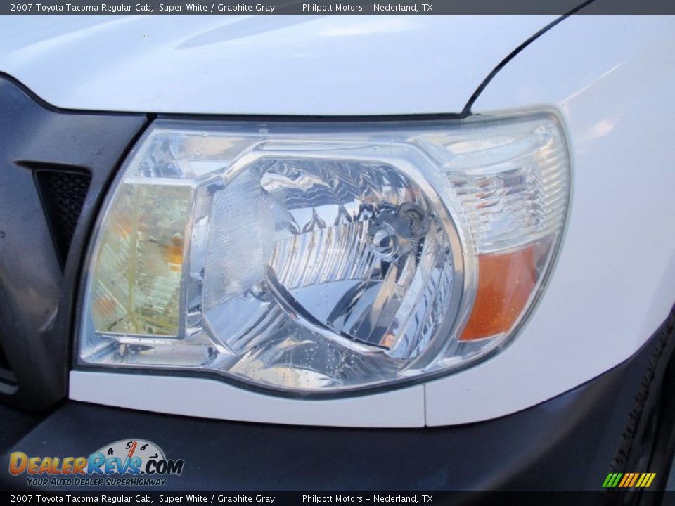 2007 Toyota Tacoma Regular Cab Super White / Graphite Gray Photo #9