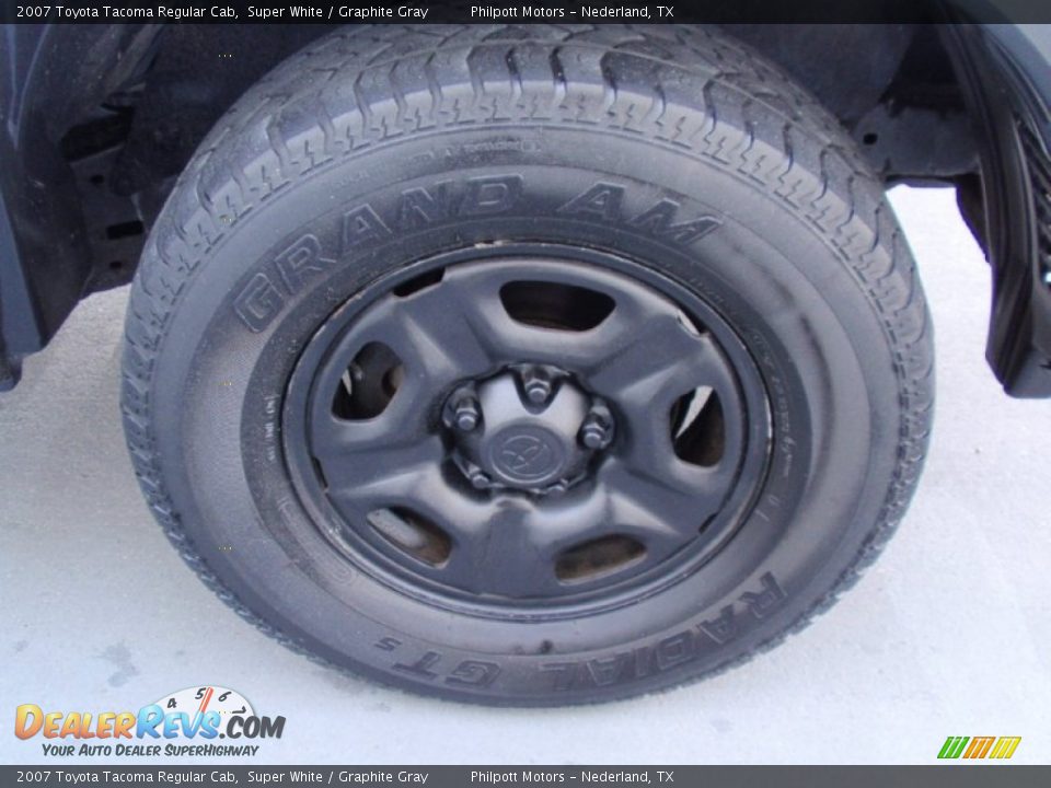 2007 Toyota Tacoma Regular Cab Super White / Graphite Gray Photo #15