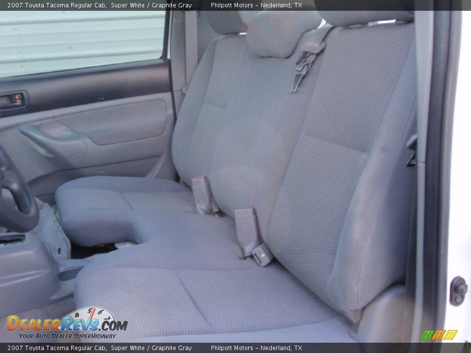 2007 Toyota Tacoma Regular Cab Super White / Graphite Gray Photo #27