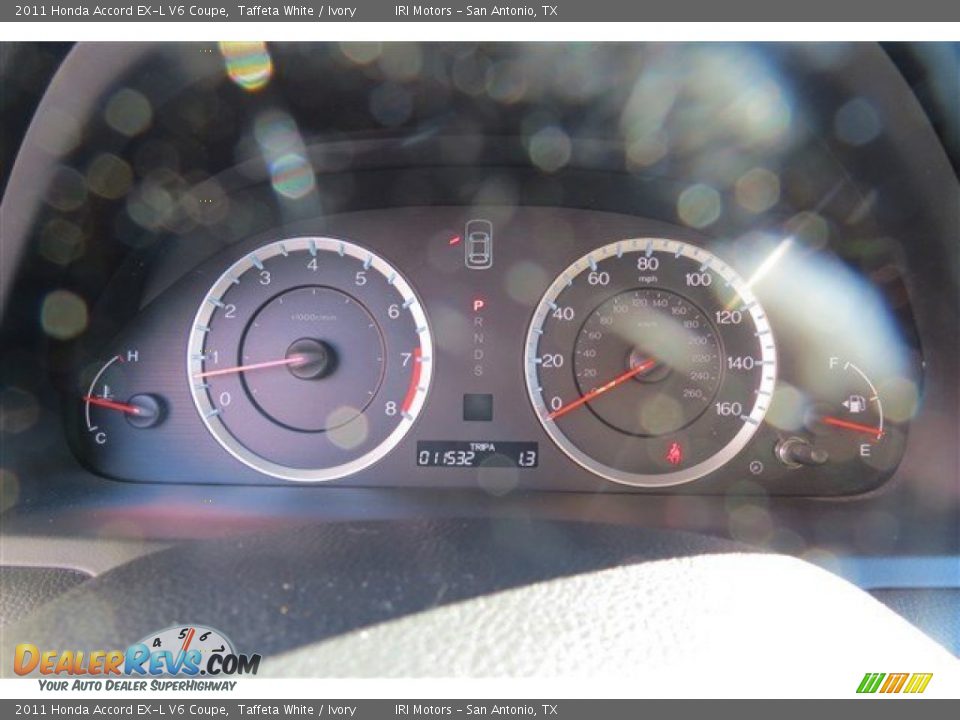 2011 Honda Accord EX-L V6 Coupe Taffeta White / Ivory Photo #16