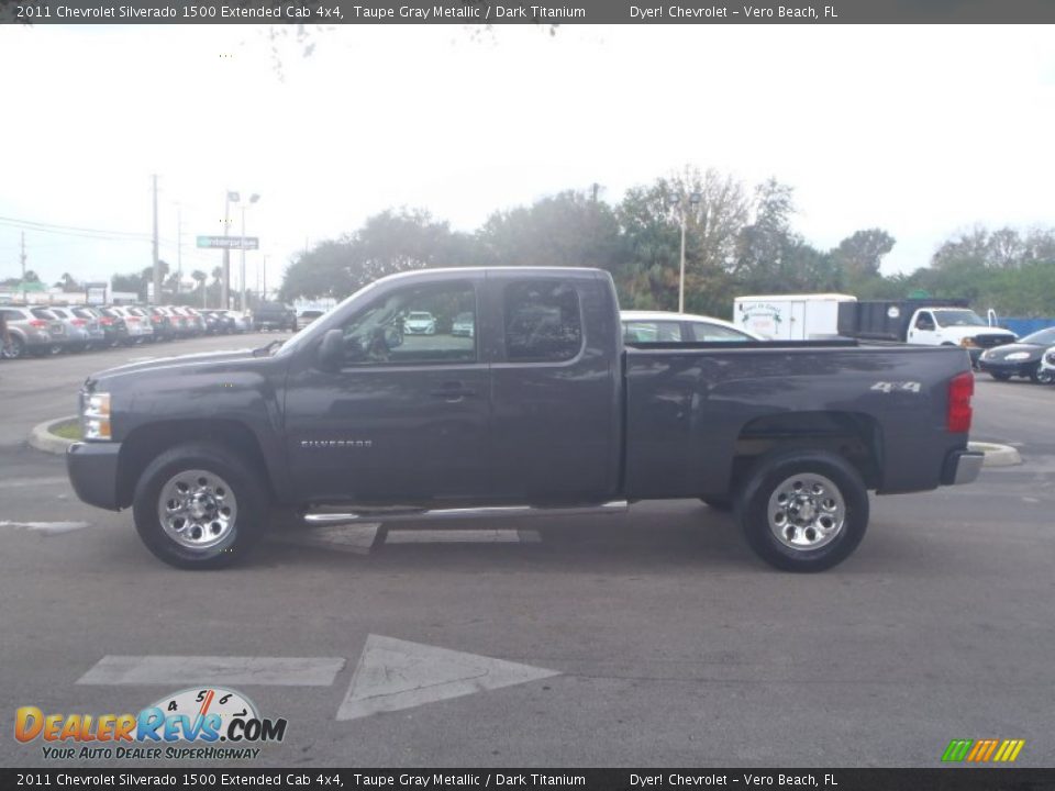 2011 Chevrolet Silverado 1500 Extended Cab 4x4 Taupe Gray Metallic / Dark Titanium Photo #3