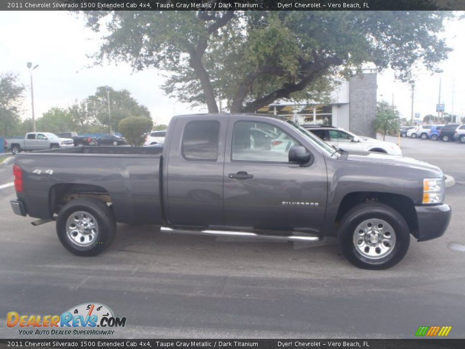 2011 Chevrolet Silverado 1500 Extended Cab 4x4 Taupe Gray Metallic / Dark Titanium Photo #7