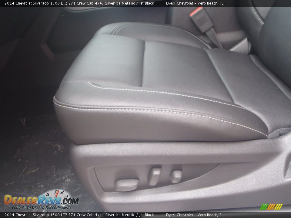 2014 Chevrolet Silverado 1500 LTZ Z71 Crew Cab 4x4 Silver Ice Metallic / Jet Black Photo #16