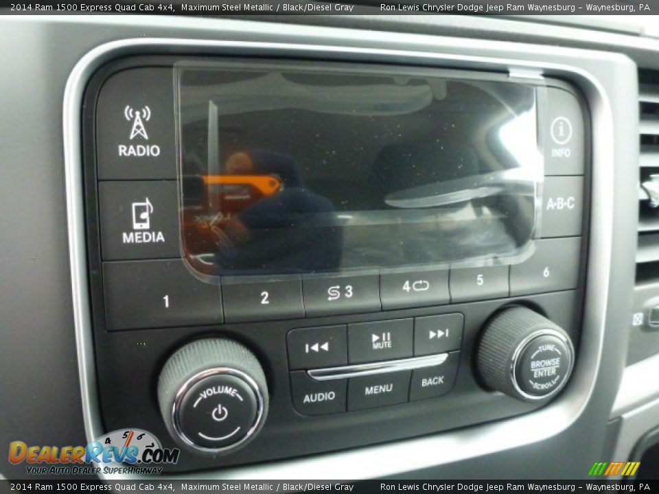 2014 Ram 1500 Express Quad Cab 4x4 Maximum Steel Metallic / Black/Diesel Gray Photo #18
