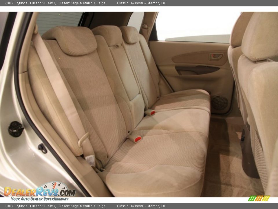 Rear Seat of 2007 Hyundai Tucson SE 4WD Photo #12