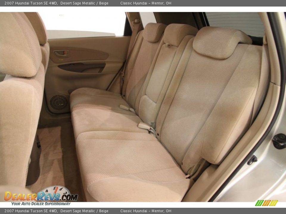 Rear Seat of 2007 Hyundai Tucson SE 4WD Photo #13