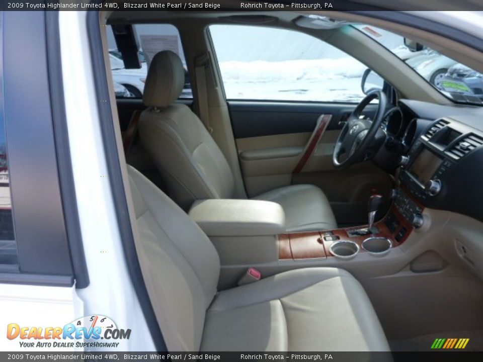 2009 Toyota Highlander Limited 4WD Blizzard White Pearl / Sand Beige Photo #13