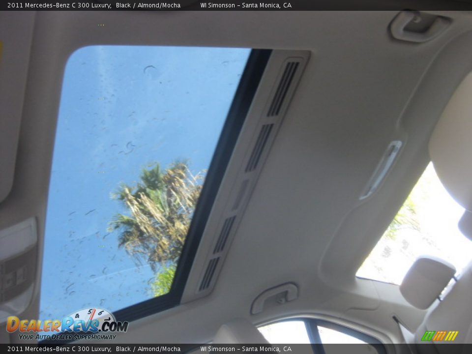 2011 Mercedes-Benz C 300 Luxury Black / Almond/Mocha Photo #20