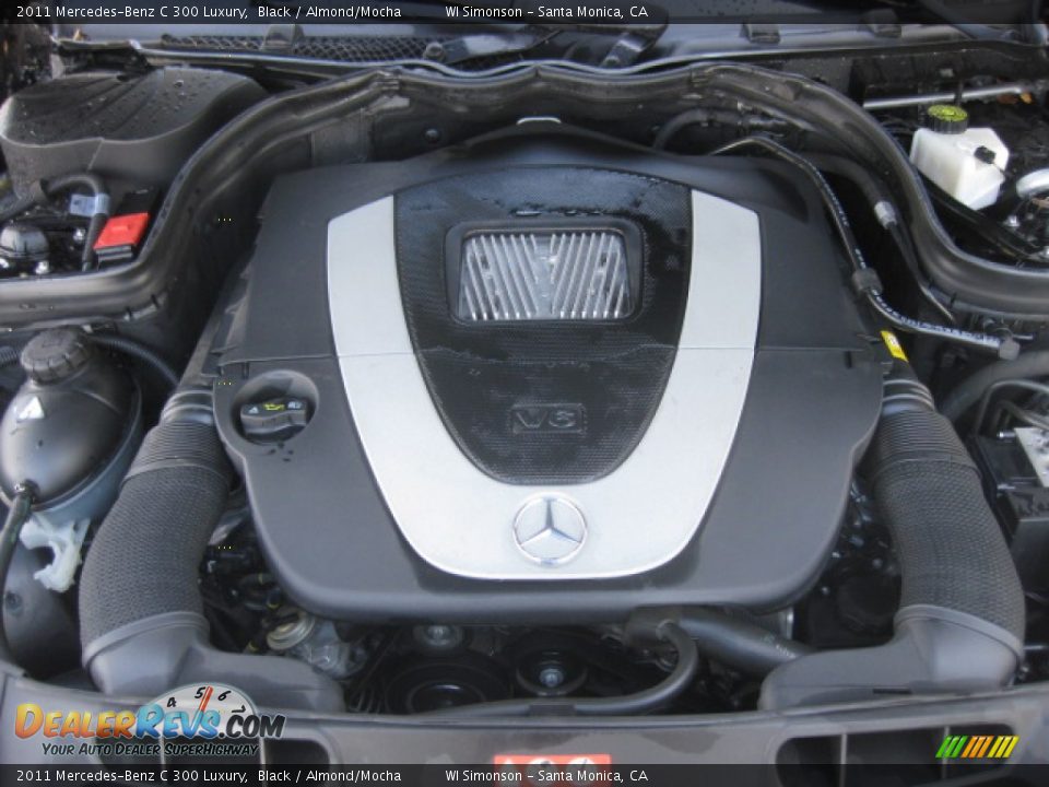 2011 Mercedes-Benz C 300 Luxury Black / Almond/Mocha Photo #21