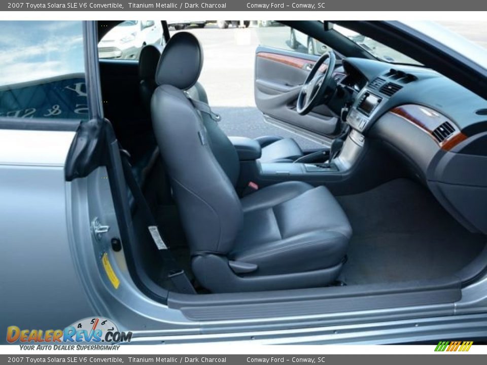 2007 Toyota Solara SLE V6 Convertible Titanium Metallic / Dark Charcoal Photo #17