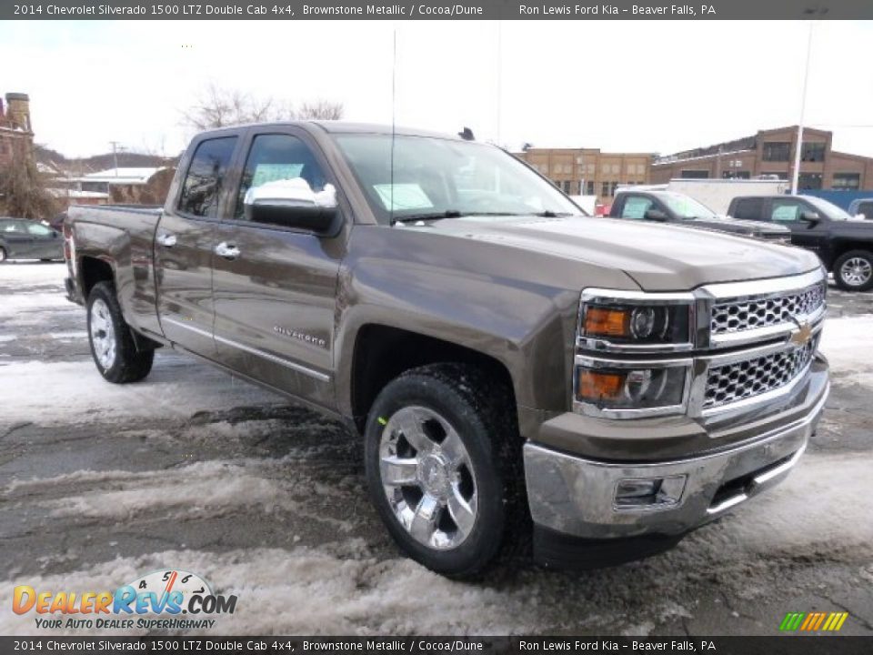 Front 3/4 View of 2014 Chevrolet Silverado 1500 LTZ Double Cab 4x4 Photo #2