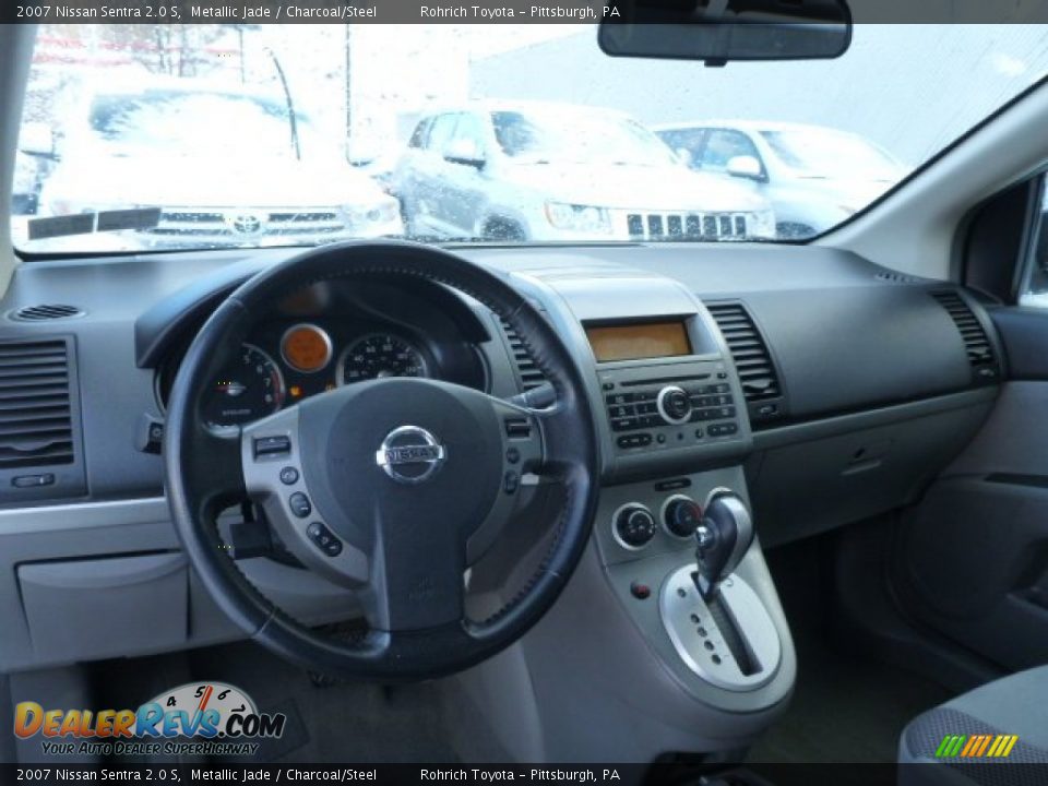 Dashboard of 2007 Nissan Sentra 2.0 S Photo #6