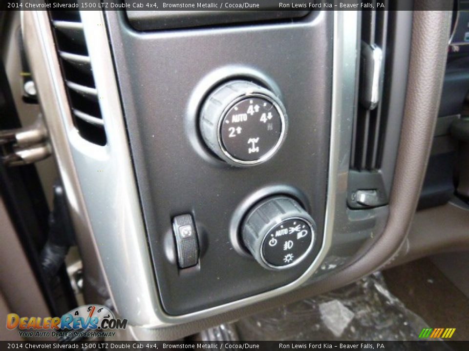 2014 Chevrolet Silverado 1500 LTZ Double Cab 4x4 Brownstone Metallic / Cocoa/Dune Photo #15