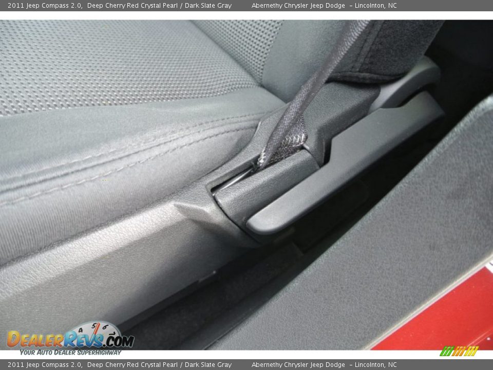 2011 Jeep Compass 2.0 Deep Cherry Red Crystal Pearl / Dark Slate Gray Photo #9