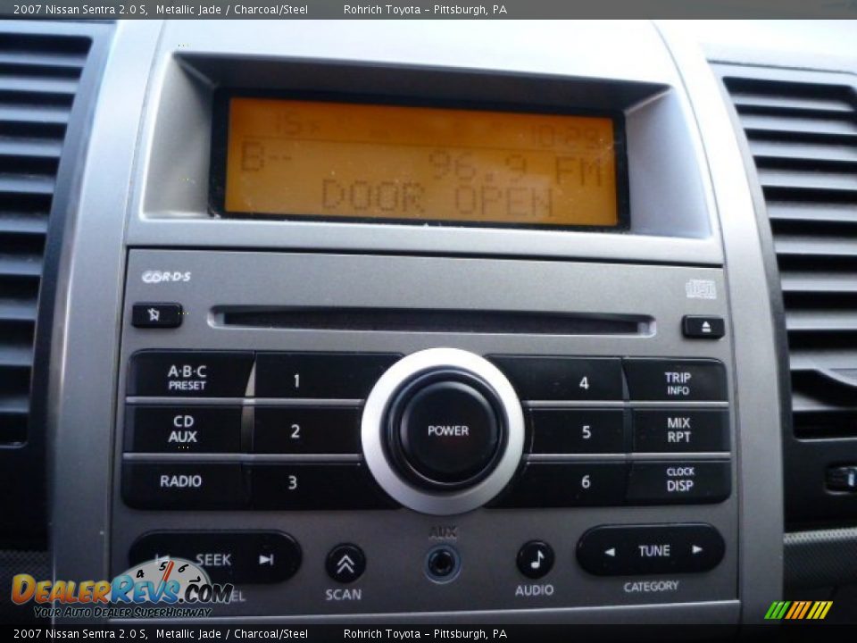 Controls of 2007 Nissan Sentra 2.0 S Photo #23