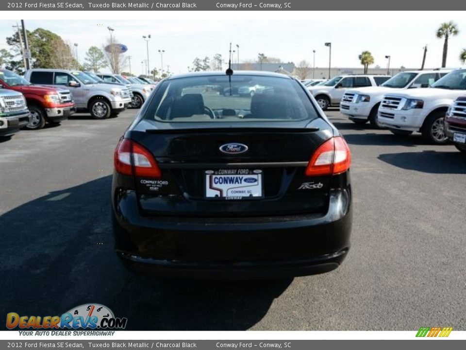 2012 Ford Fiesta SE Sedan Tuxedo Black Metallic / Charcoal Black Photo #6
