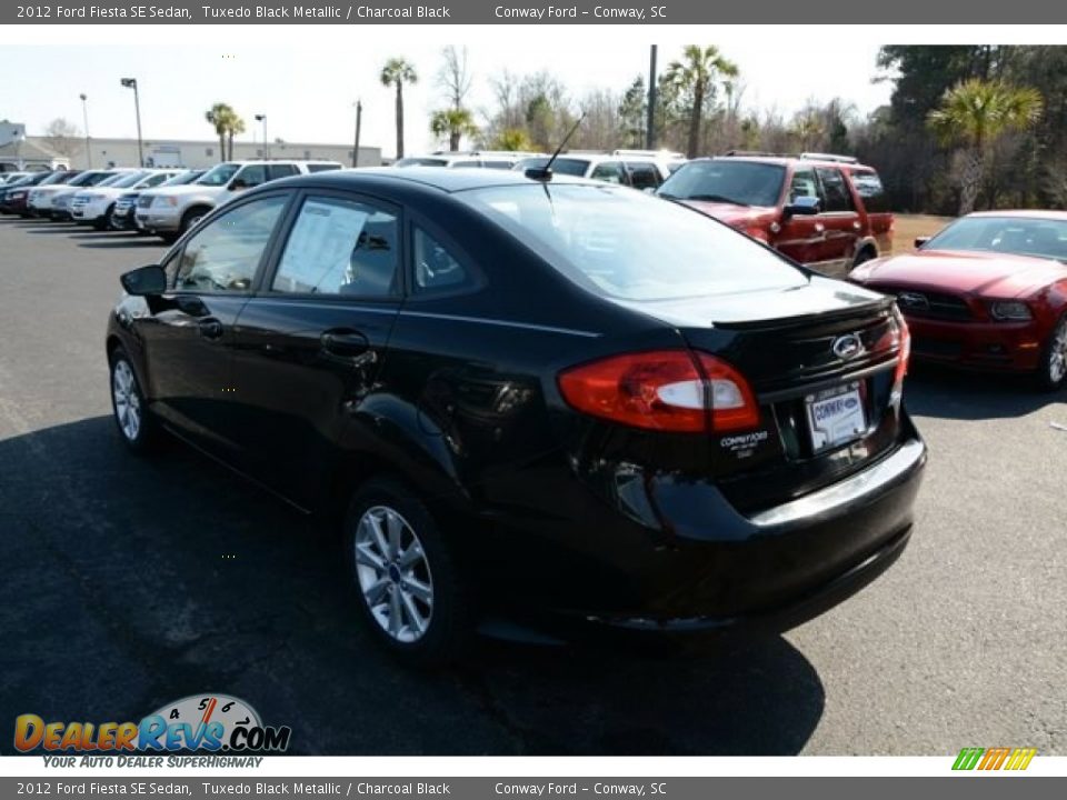 2012 Ford Fiesta SE Sedan Tuxedo Black Metallic / Charcoal Black Photo #7