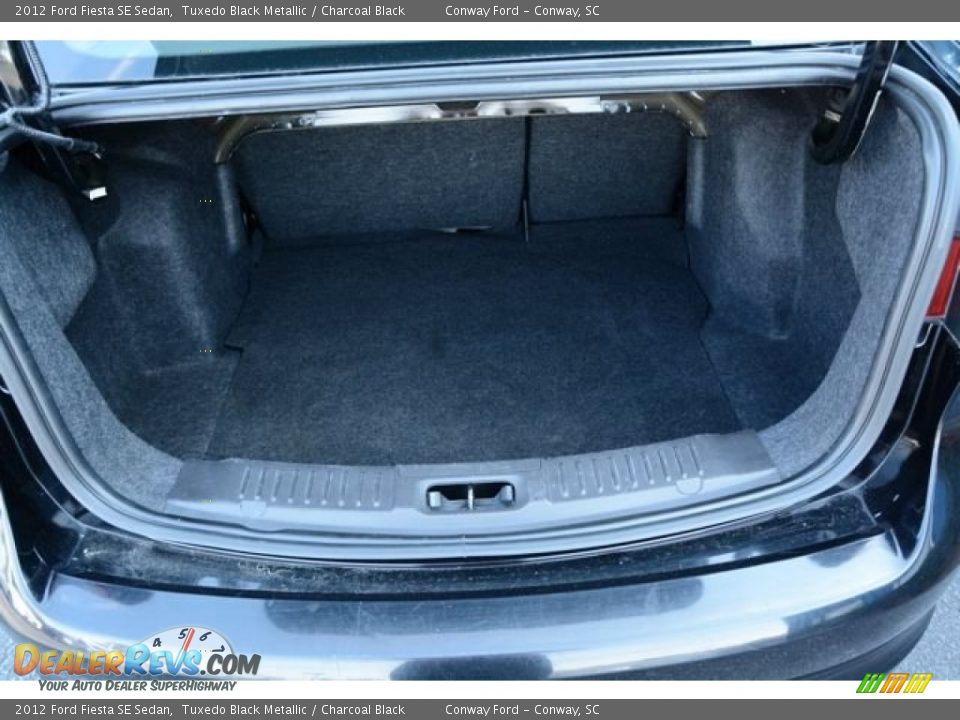2012 Ford Fiesta SE Sedan Tuxedo Black Metallic / Charcoal Black Photo #13