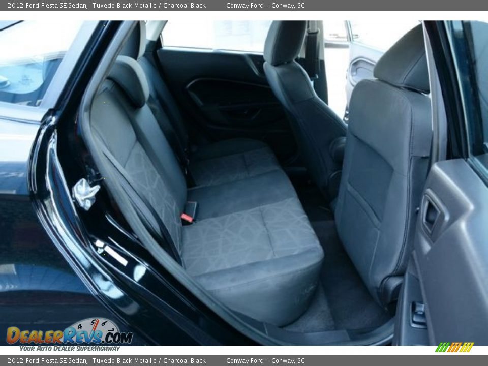 2012 Ford Fiesta SE Sedan Tuxedo Black Metallic / Charcoal Black Photo #14