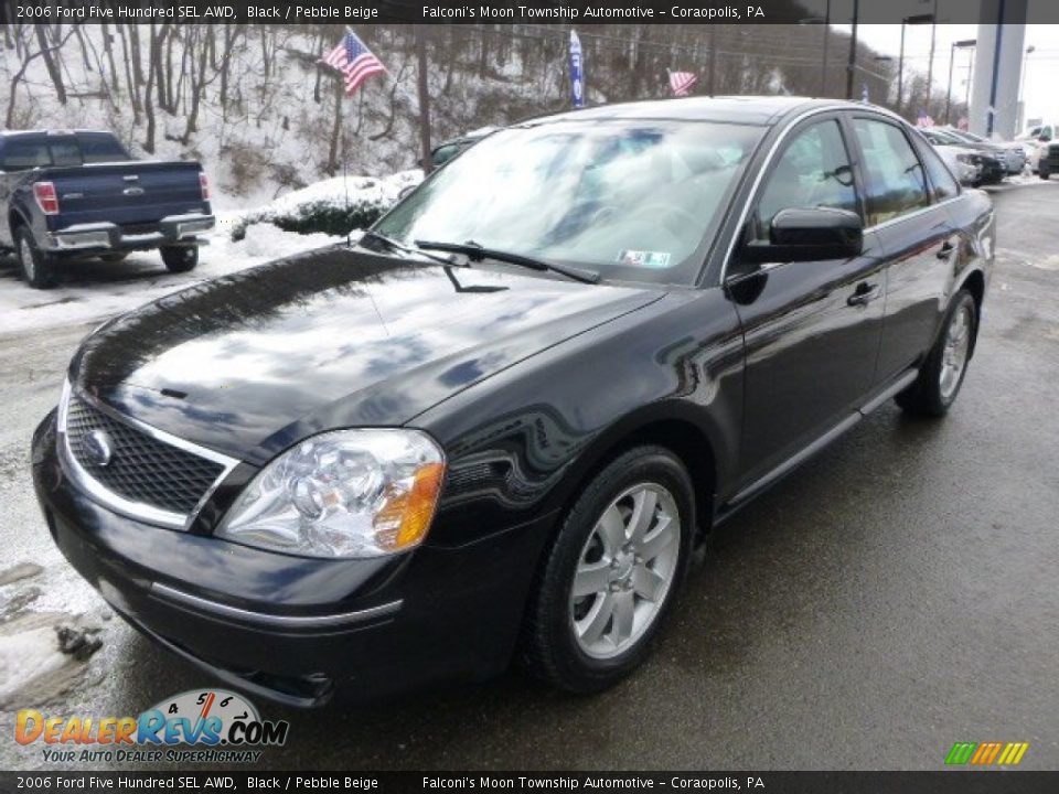 Front 3/4 View of 2006 Ford Five Hundred SEL AWD Photo #6