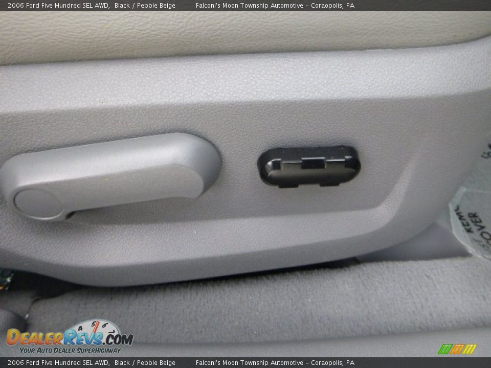 2006 Ford Five Hundred SEL AWD Black / Pebble Beige Photo #13