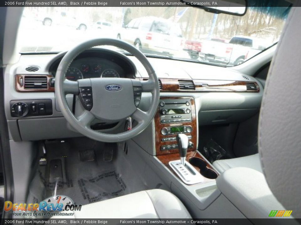 2006 Ford Five Hundred SEL AWD Black / Pebble Beige Photo #18
