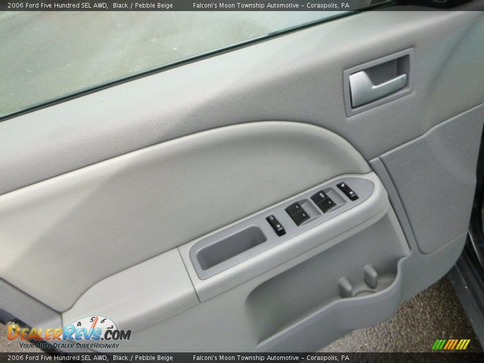 2006 Ford Five Hundred SEL AWD Black / Pebble Beige Photo #20