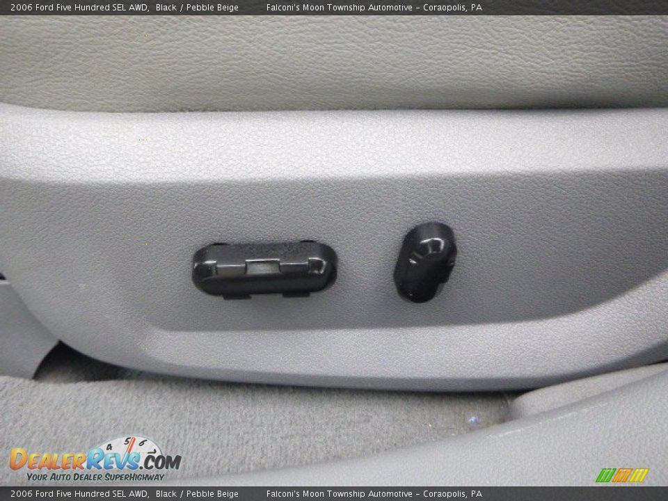 2006 Ford Five Hundred SEL AWD Black / Pebble Beige Photo #21