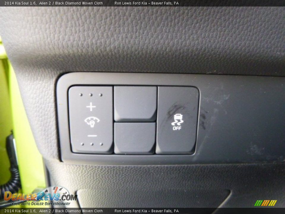 2014 Kia Soul 1.6 Alien 2 / Black Diamond Woven Cloth Photo #18