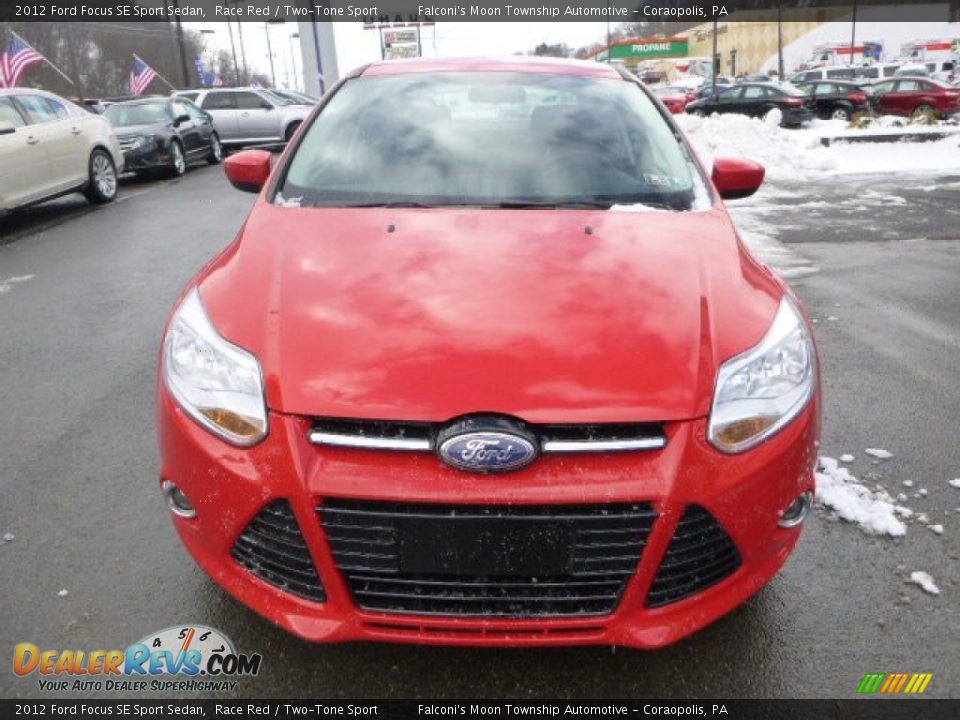 2012 Ford Focus SE Sport Sedan Race Red / Two-Tone Sport Photo #7
