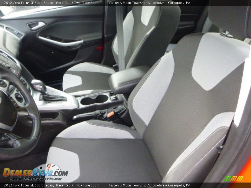 2012 Ford Focus SE Sport Sedan Race Red / Two-Tone Sport Photo #15