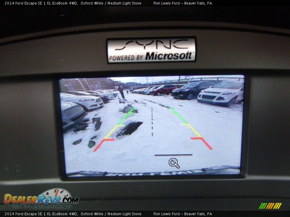 2014 Ford Escape SE 1.6L EcoBoost 4WD Oxford White / Medium Light Stone Photo #17
