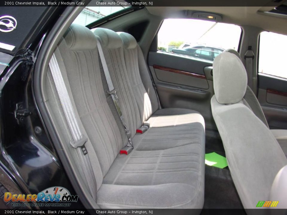 2001 Chevrolet Impala Black / Medium Gray Photo #14
