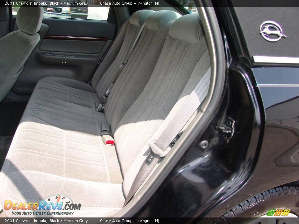 2001 Chevrolet Impala Black / Medium Gray Photo #16