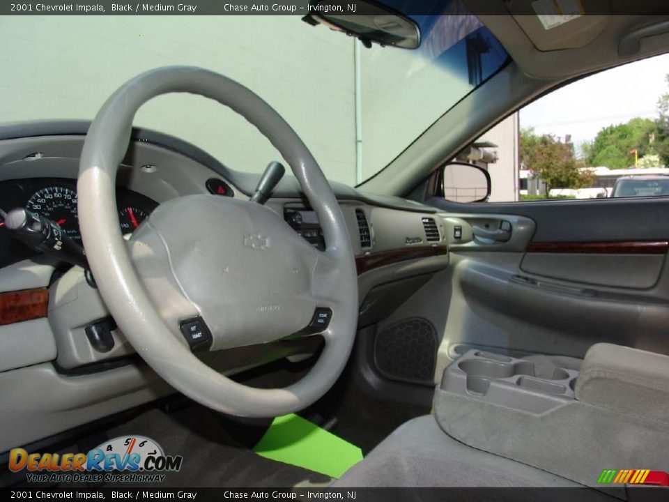 2001 Chevrolet Impala Black / Medium Gray Photo #18