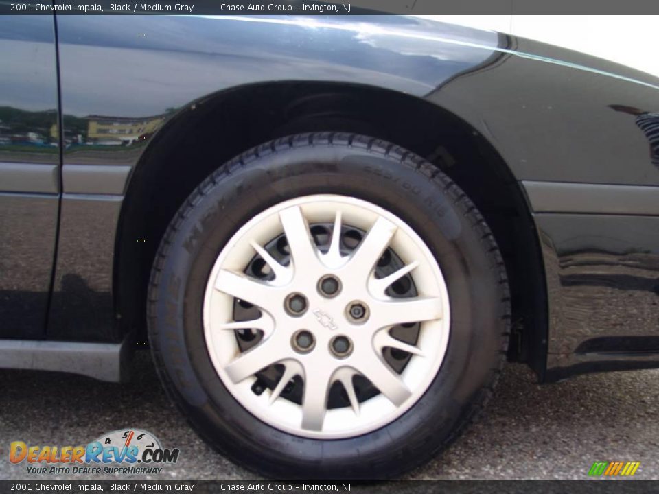 2001 Chevrolet Impala Black / Medium Gray Photo #28