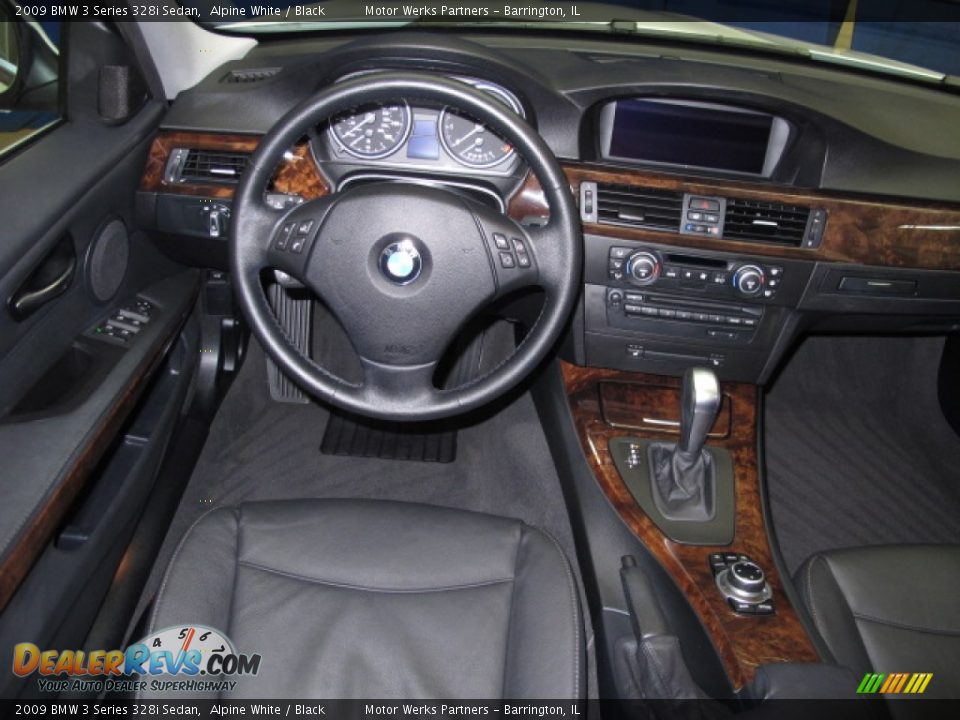 2009 BMW 3 Series 328i Sedan Alpine White / Black Photo #23
